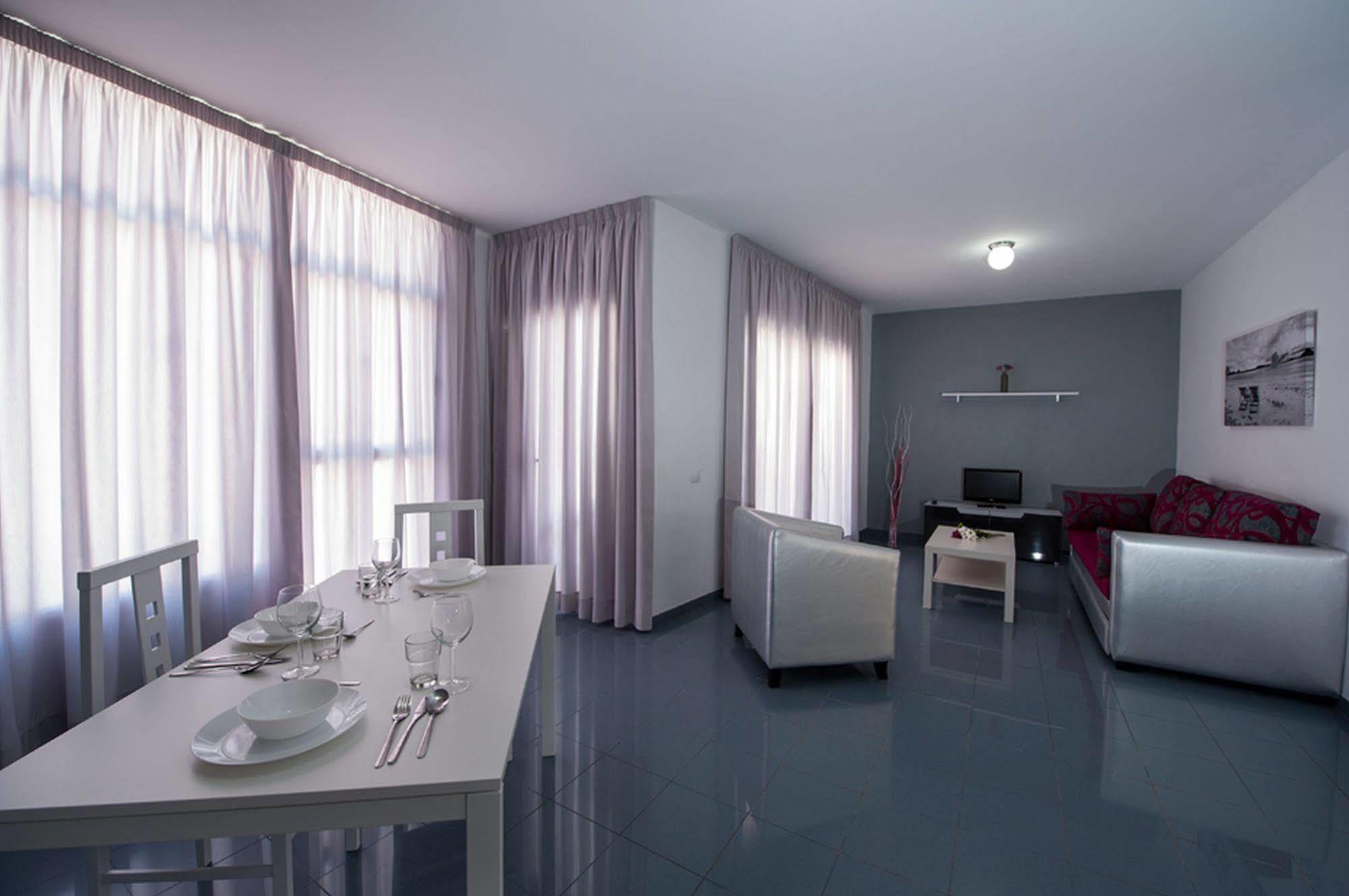 Apartamentos Miami Sun Пуэрто Рико Экстерьер фото
